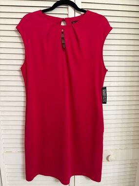 NY Collection Women's Hot Pink Keyhole Shift Dress